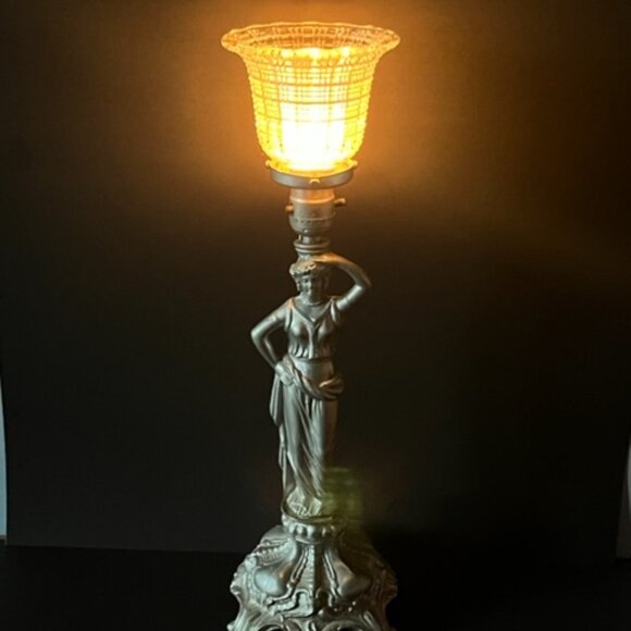 Vtg Hollywood Regency Art Nouveau Goddess Table Lamp Cast Metal **READ** - Picture 2 of 10